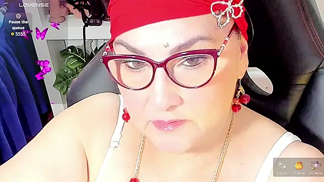 cataleya mom online show from October 2025 03:10:02 AM