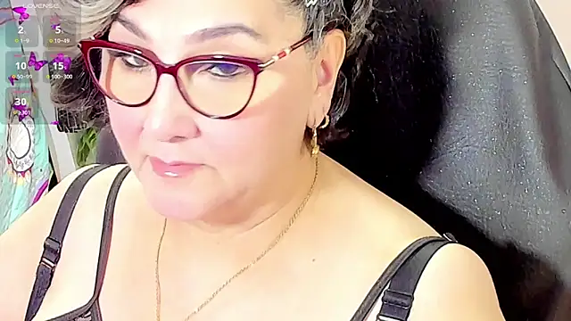 cataleya mom online show from February 2026 01:25:02 AM