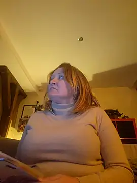 lady charlyne online show from December 2025 06:47:02 PM