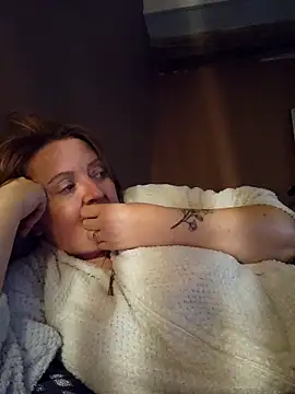 lady charlyne online show from March 2026 08:15:02 PM