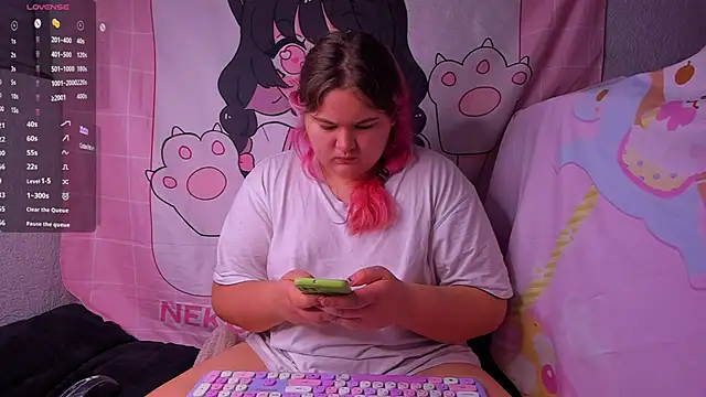 Freakcute  online show from December 2024 01:45:01 PM