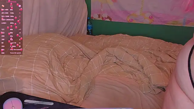 Freakcute  online show from March 2025 12:37:02 AM