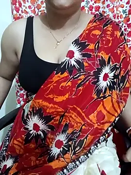 Priya Boudi online show from November 2025 06:17:01 PM