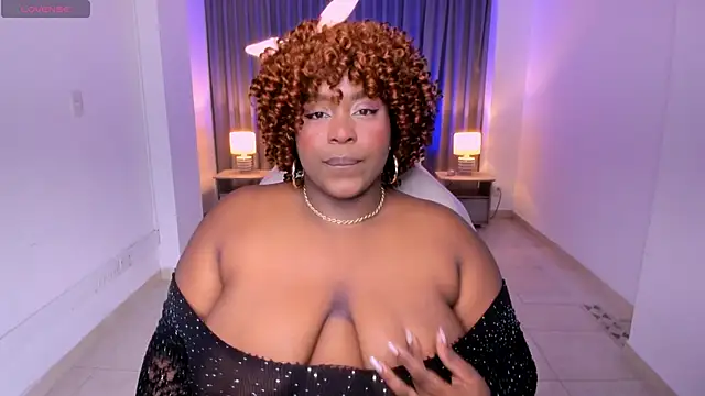 Snapshot of Rebeka_spencer chatting on January 2025 03:29:01 AM Rebeka spencer online show from January 2025 03:29:01 AM