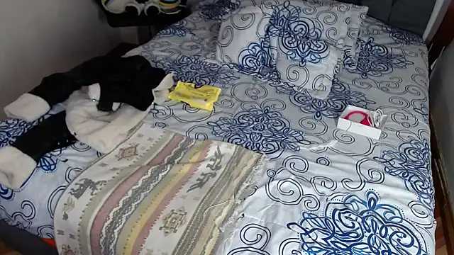 Chantal hott online show from March 2026 08:35:02 PM