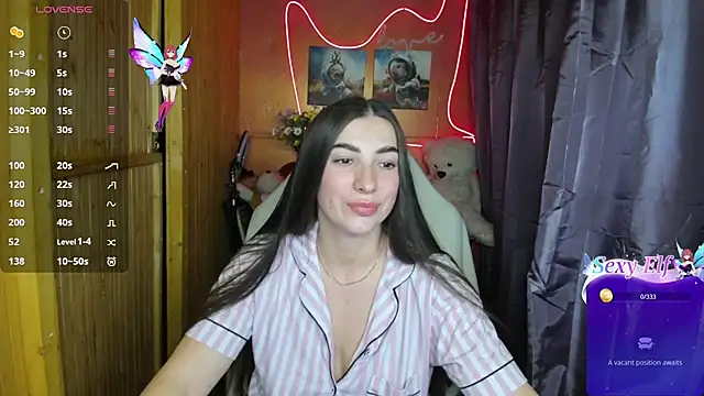 Snapshot of Fiery_Brunette_ chatting on January 2025 04:27:01 PM Fiery Brunette online show from January 2025 04:27:01 PM