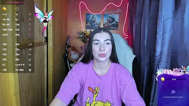 Snapshot of Fiery_Brunette_ chatting on January 2025 07:06:01 AM Fiery Brunette online show from January 2025 07:06:01 AM