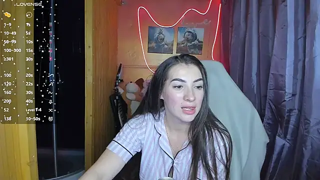 Snapshot of Fiery_Brunette_ chatting on March 2025 11:44:02 AM Fiery Brunette online show from March 2025 11:44:02 AM