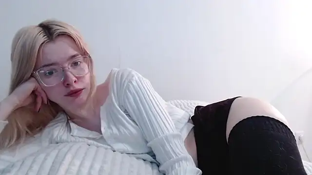 Snapshot of Sataobby chatting on February 2025 02:54:02 PM Sataobby online show from February 2025 02:54:02 PM