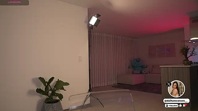 Daihanwatson  online show from February 2026 03:18:01 AM