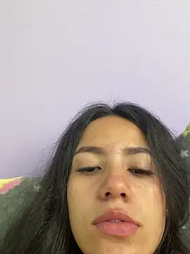 hannahb-e online show from January 2025 09:05:01 PM