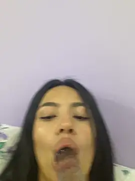 hannahb-e online show from February 2025 10:55:01 PM