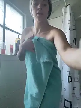 hannahb-e online show from February 2025 11:08:02 PM