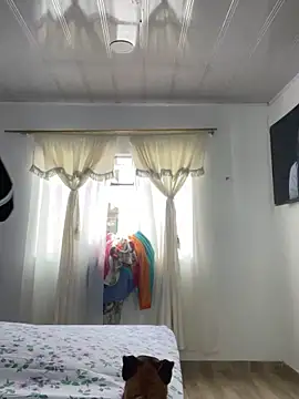 hannahb-e online show from February 2025 03:10:02 PM