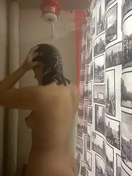 hannahb-e online show from March 2025 05:35:02 PM