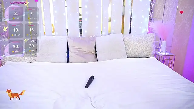 Marina Mur  online show from March 2025 08:05:01 PM