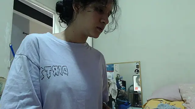 Snapshot of AlinaWoolf_ chatting on July 2026 03:45:02 PM AlinaWoolf online show from July 2026 03:45:02 PM