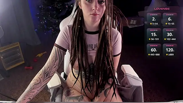 CutieMaevee online show from January 2025 01:52:02 PM