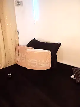 Isabella Du online show from January 2025 01:16:01 AM