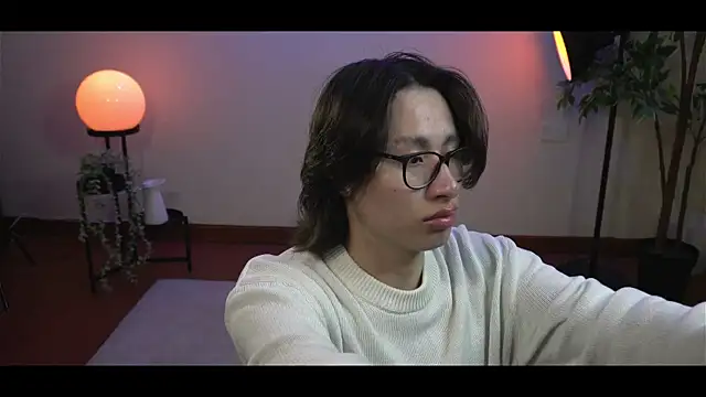 SrLuis18 online show from February 2025 01:31:01 AM