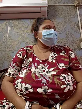 Snapshot of kunjan789 chatting on February 2026 06:12:02 PM kunjan789 online show from February 2026 06:12:02 PM