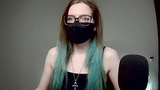 Snapshot of amber_candyfloss chatting on March 2025 06:44:02 PM amber candyfloss online show from March 2025 06:44:02 PM