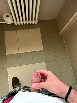 Diegodaddy01 online show from September 2025 02:40:02 PM