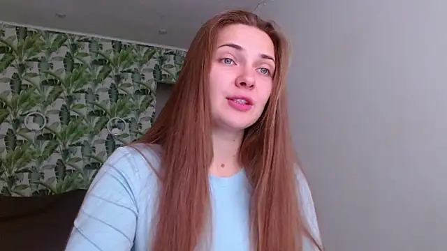 Olivia shine online show from October 2025 04:24:01 AM