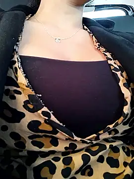 Emily Wane online show from April 2026 04:45:02 PM