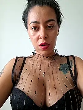 Snapshot of Emily_Wane chatting on May 2026 03:18:02 PM Emily Wane online show from May 2026 03:18:02 PM