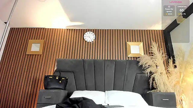 MeganFoxxi  online show from February 2026 08:43:01 PM