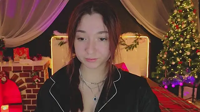 YasmineWest online show from December 2025 01:54:01 AM