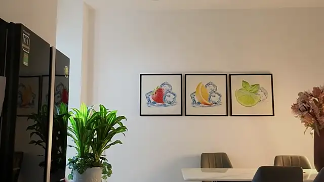 YasmineWest online show from July 2026 01:04:01 AM