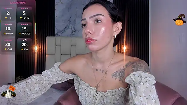 Snapshot of amysc chatting on October 2025 02:17:02 PM amysc online show from October 2025 02:17:02 PM