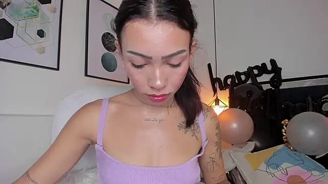 Snapshot of amysc chatting on October 2025 01:35:02 PM amysc online show from October 2025 01:35:02 PM