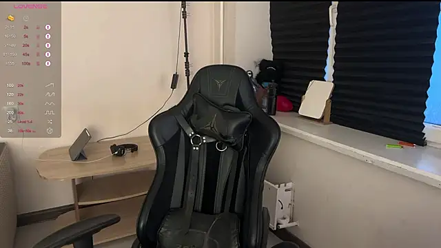 carthylovvve online show from February 2026 02:55:01 PM