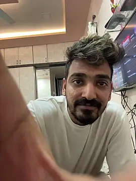 hornyguy271192 online show from December 2025 04:35:02 PM