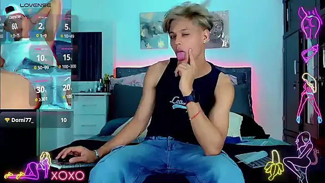 Liamscott  online show from September 2025 09:03:02 PM