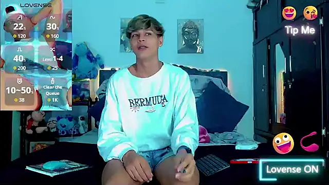 Liamscott  online show from November 2025 07:47:01 PM