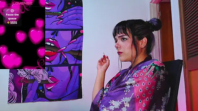 purple em69 online show from December 2024 05:15:02 AM