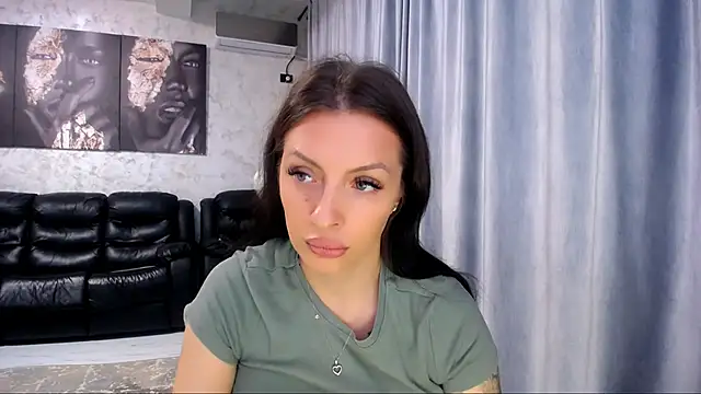 stayhere online show from November 2025 08:41:02 PM