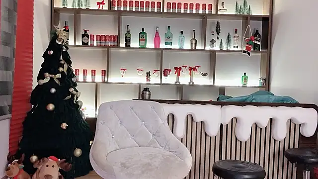 Jennie Spa online show from April 2026 02:37:02 PM