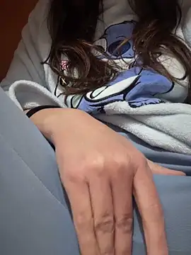 Snapshot of rossana99_ chatting on October 2025 08:09:02 PM rossana99 online show from October 2025 08:09:02 PM