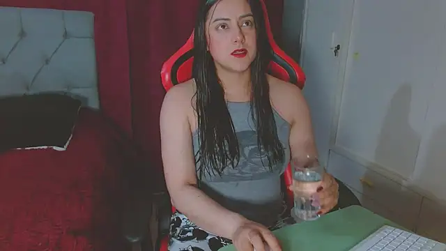 Noamartin  online show from September 2025 11:07:01 PM