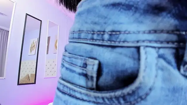 sarah cruzz  online show from December 2024 10:05:02 PM