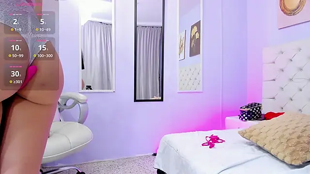 sarah cruzz  online show from December 2024 01:15:02 AM