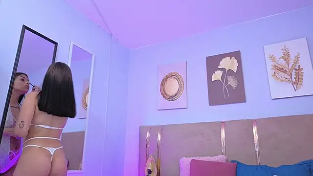 sarah cruzz  online show from November 2025 11:37:01 PM