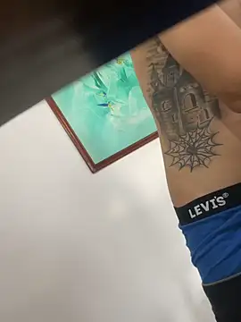 alejdrip online show from December 2025 03:27:02 PM