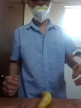 Snapshot of Yeye25199 chatting on January 2025 05:44:02 PM Yeye25199 online show from January 2025 05:44:02 PM