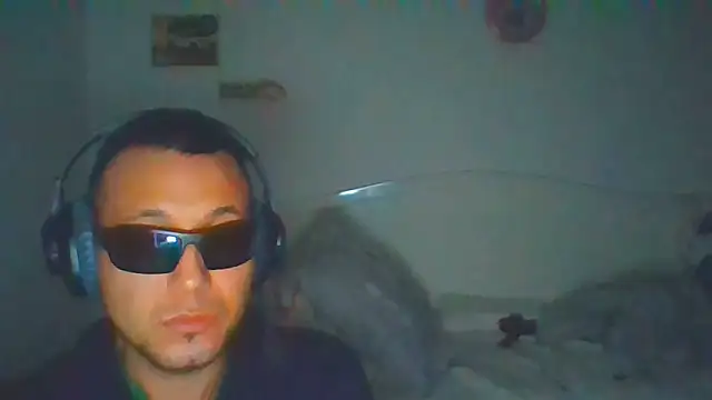 Snapshot of Yeye25199 chatting on March 2025 09:05:01 AM Yeye25199 online show from March 2025 09:05:01 AM